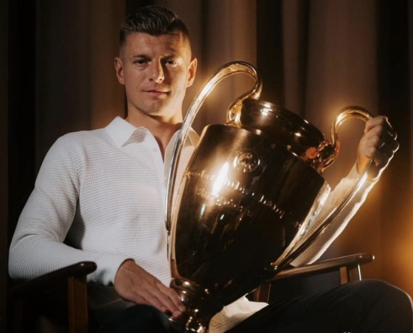 次欣赏到他 次欣赏到他