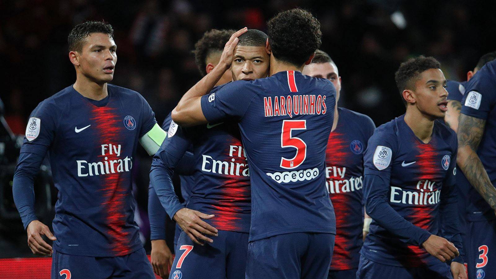 稳居助攻榜 稳居助攻榜